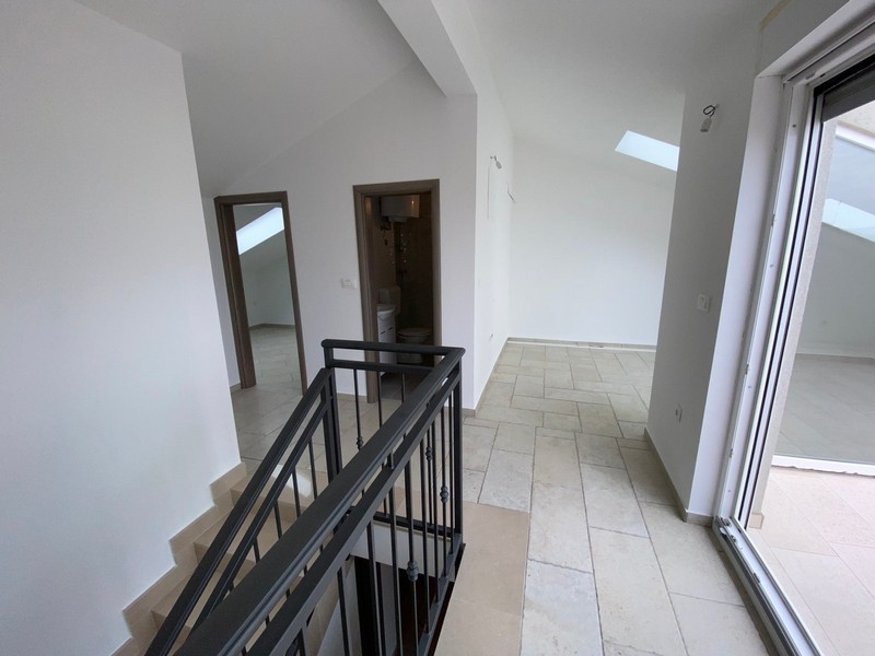 Lépcsőház és tetőtér