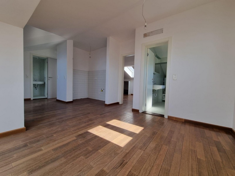 A horvátországi Crikvenica közelében található A2116 apartman modern, nyitott nappalija.