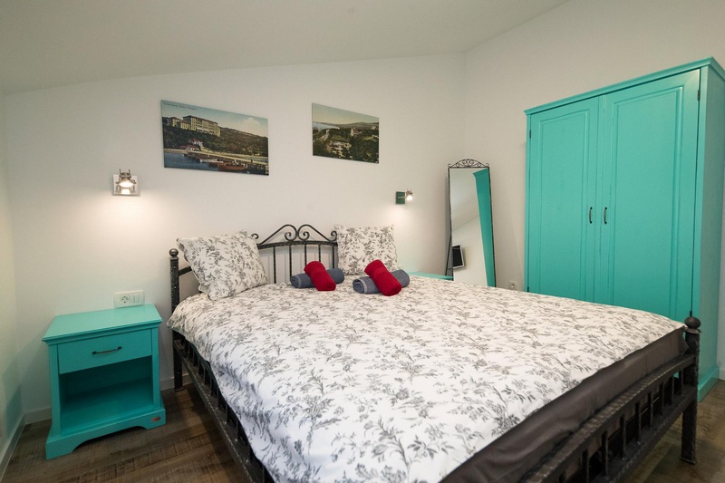 Hangulatos hálószoba az A2167-es apartmanban, Crikvenica.