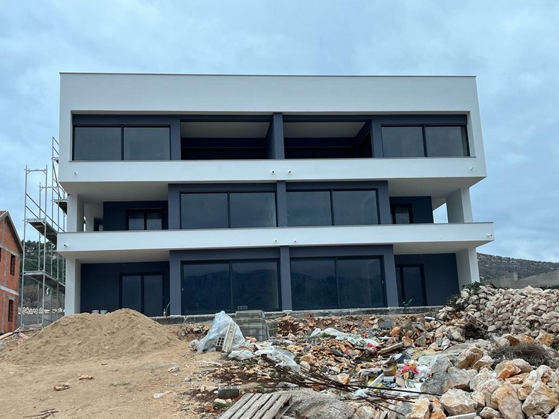 Tengerparti ingatlanok Horvátországban - Panoráma cserkészet. Új penthouse eladó Vinjeracban.