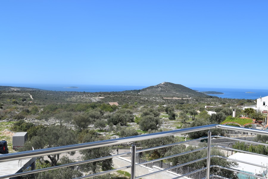 Horvátországi ingatlanügynök - Panorama Scouting A2448