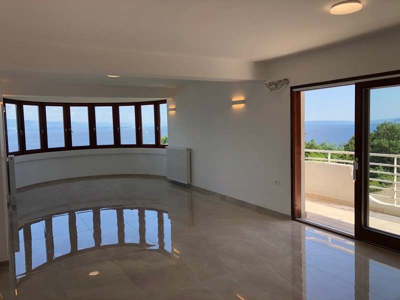 Abbáziában, az A2769-es ingatlan lakóterülete és terasza.