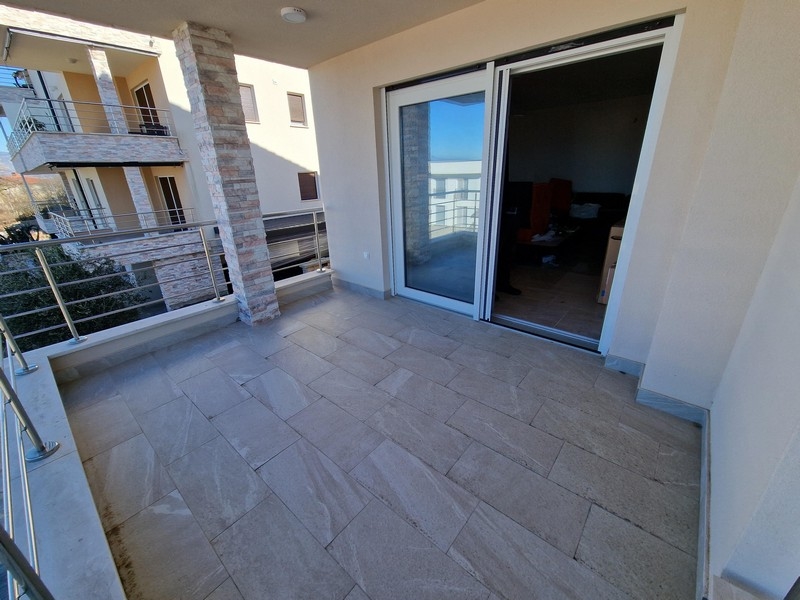 Az A2834-es ingatlan terasza, mely eladó Horvátországban Krk szigetén - Panorama Scouting.