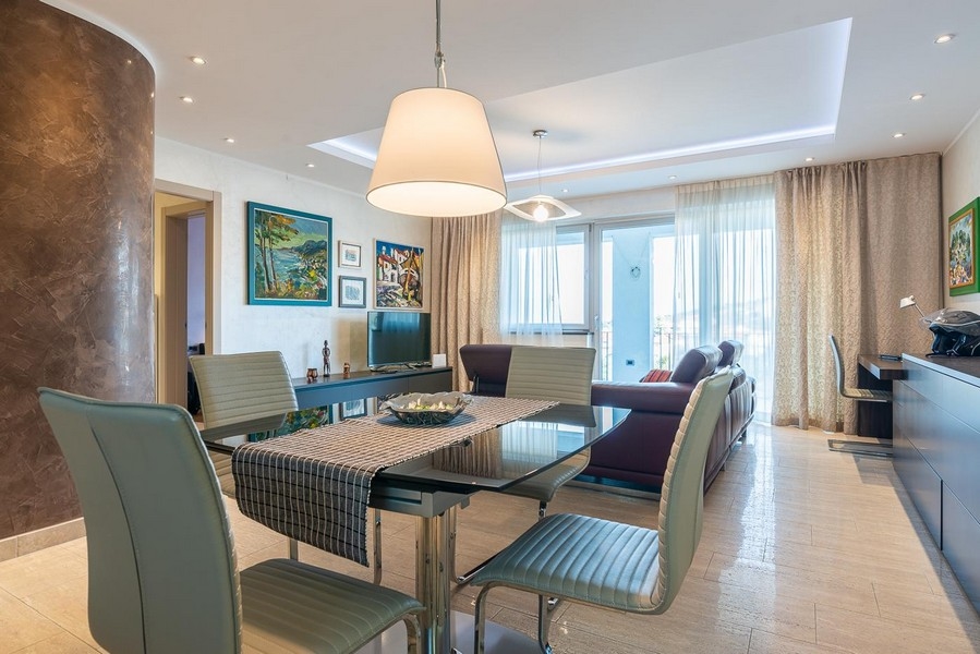 Kiváló minőségű étkező Horvátországban - Panorama Scouting A2987.