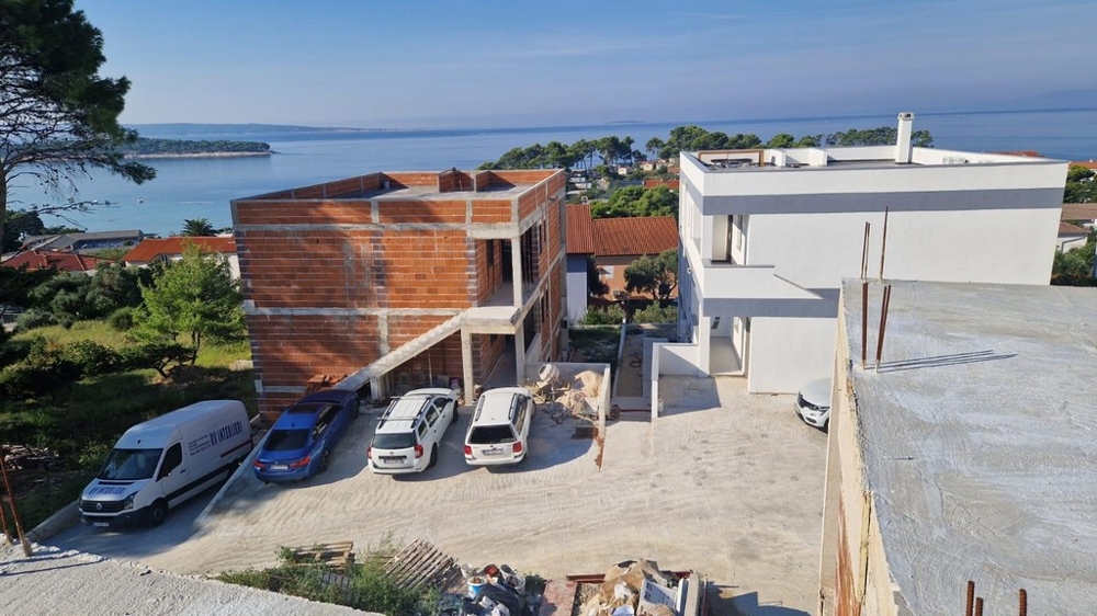 Kiváló minőségű apartmanok erkéllyel és tetőterasszal - Real Estate Croatia