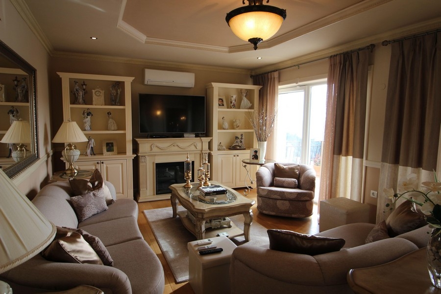 Nappali terasz kijárattal