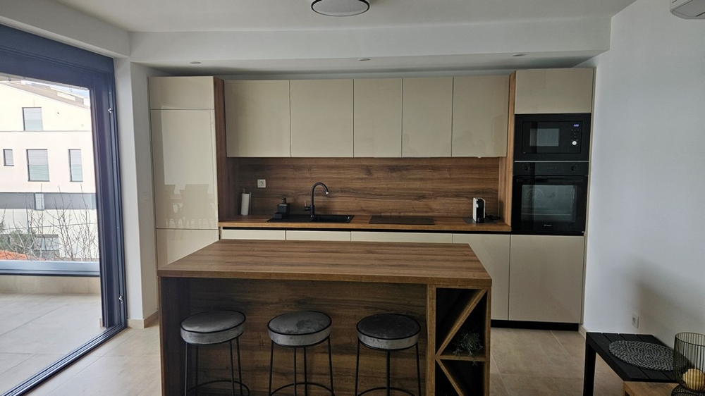 Konyha a modern penthouse A3214-ben