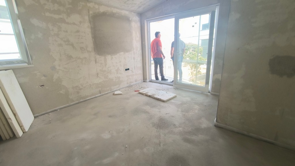 Kagylóház belseje, lakás leendő nappalija, ingatlan Horvátország