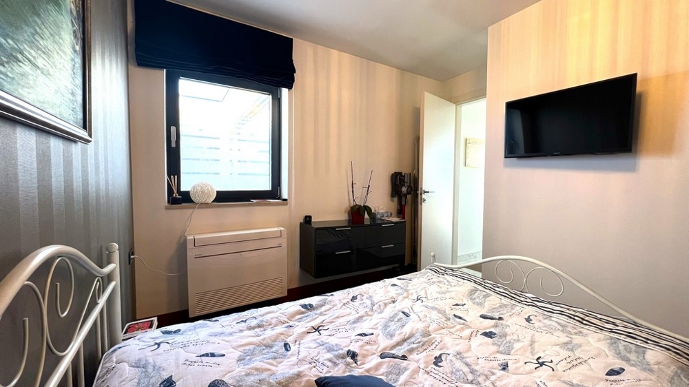 Ingatlan Horvátország, Krk város, Krk-sziget Vásároljon lakást - hálószoba TV-vel