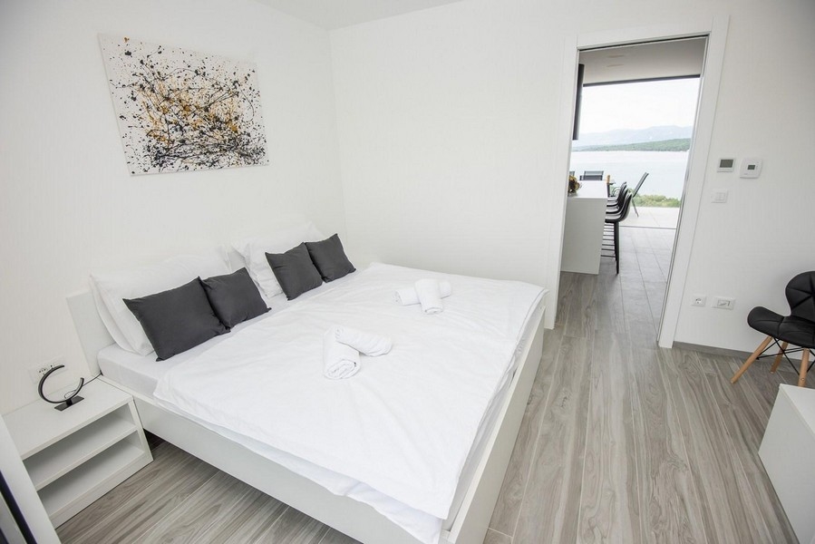 A négy hálószoba egyike.