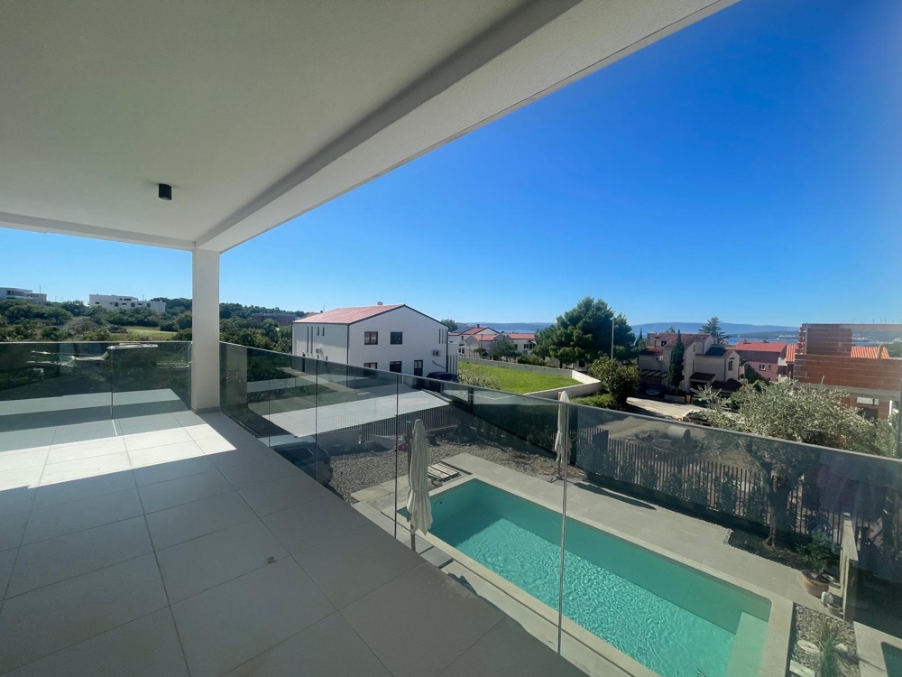 Terasz tengerre néző kilátással a horvátországi A3409 új épületre - Panorama Scouting Real Estate.