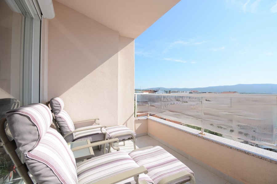 Tengerre néző terasz.