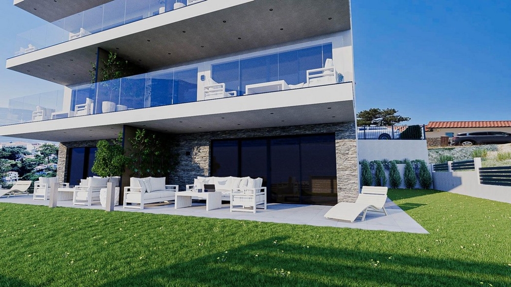 Eladó lakás gyönyörű kilátással a tengerre és kerttel Krk szigetén, Vrbnik városában