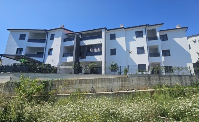 Vásároljon modern új apartmanokat Horvátországban Krk szigetén.