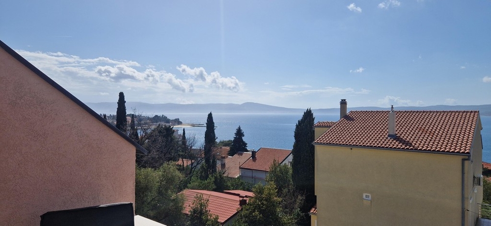 Ingatlan Crikvenica: Apartman A3607 Selce - tengerre néző kilátással.