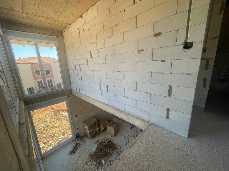 Galéria kilátással az alsó szintre