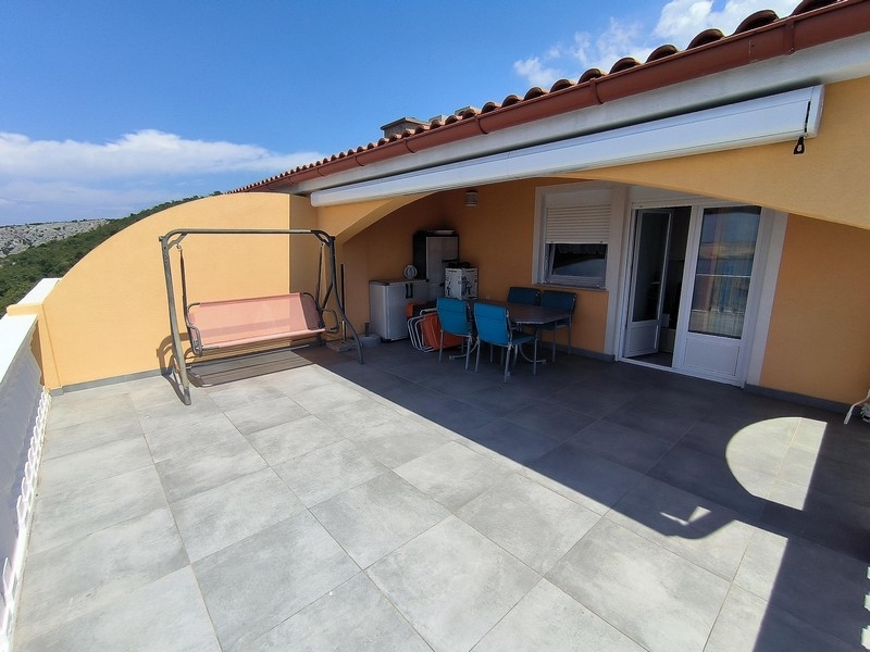 Az A3694-es ingatlan terasza Horvátországban - Panoráma cserkészet.