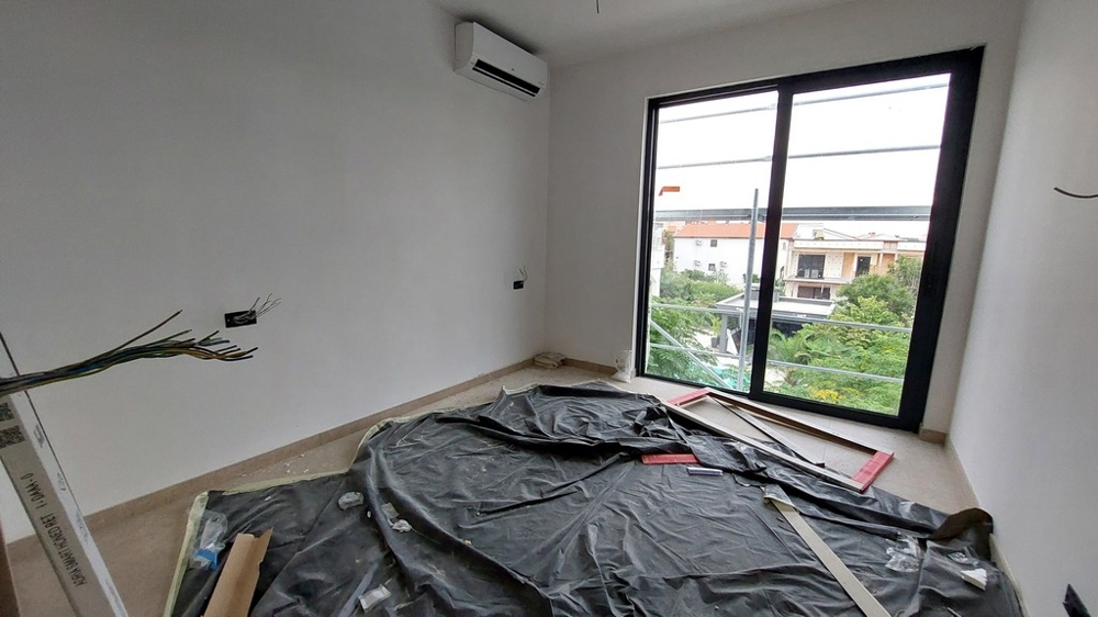 Kilátás a teraszra a hálószobából.