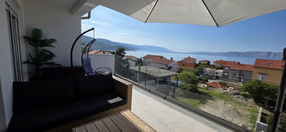 A3743-as ingatlan Novi Vinodolskiban, Horvátországban.