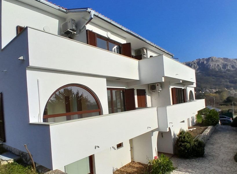 Vásároljon apartmanokat a horvátországi Krk-szigeten, Baskában