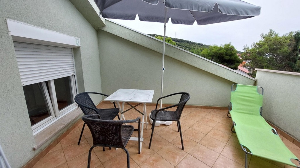 Vásároljon lakást a horvátországi Pag szigeten.