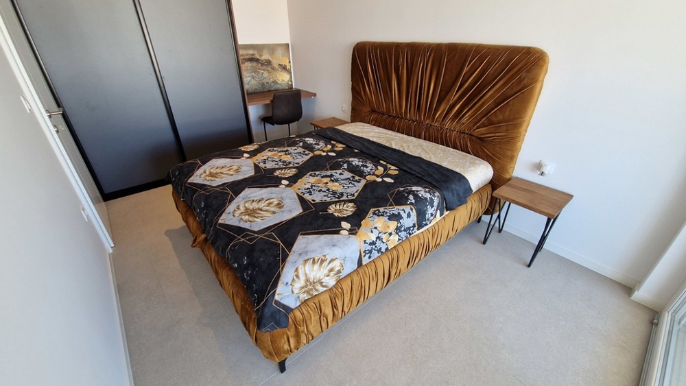 Második hálószoba ággyal és dolgozósarokkal