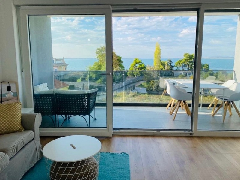 Vásároljon bútorozott, tengerre néző apartmant Zadar közelében Horvátországban - Panorama Scouting A3799