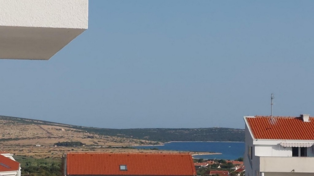 Tengerre néző ingatlan A3807 - Vásároljon lakást Pag szigetén.