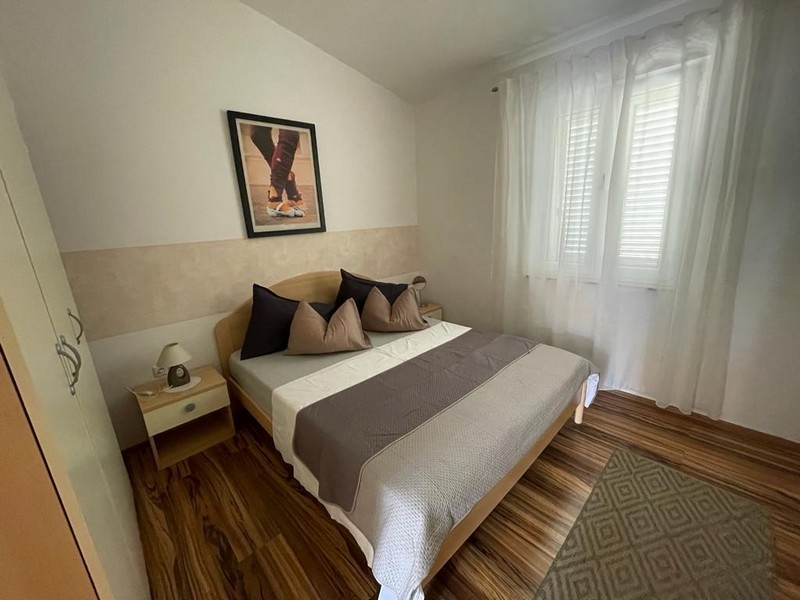 Hálószoba franciaággyal