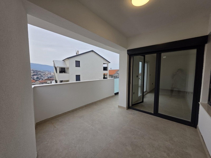 Az A3859 ingatlan loggiája.