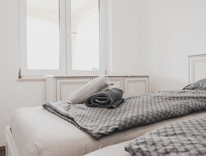 Hálószoba franciaággyal