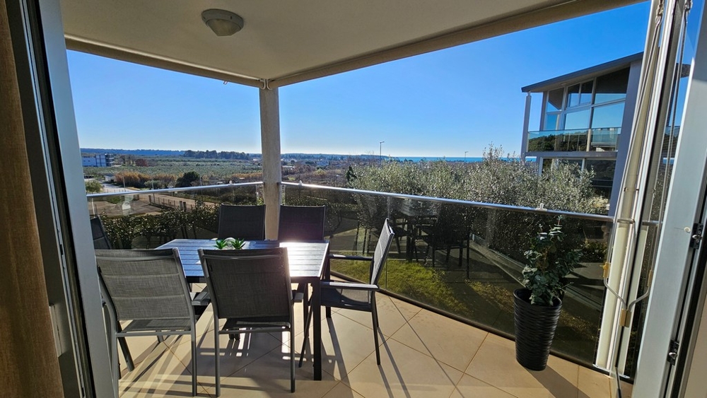 Tengerre néző lakás Novigradban (Horvátország) eladó - A3873.-