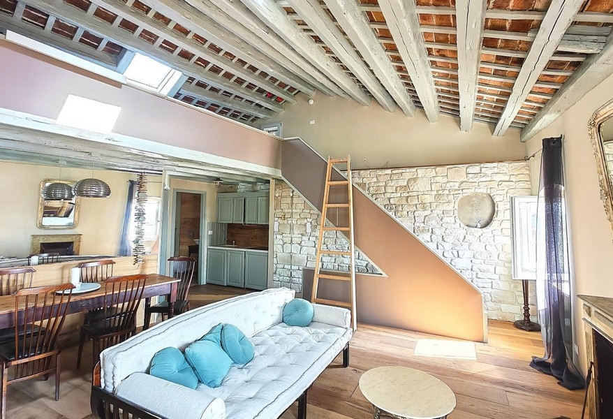 Lakóterület és kilátás az isztriai A3892 apartman galériájára.