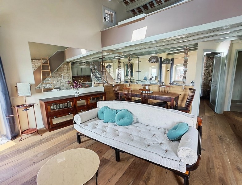 Bájos lakóterület az A3892-es ingatlanban Horvátországban.