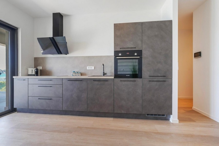 Minőségi felszerelt konyha luxuslakásban Horvátországban