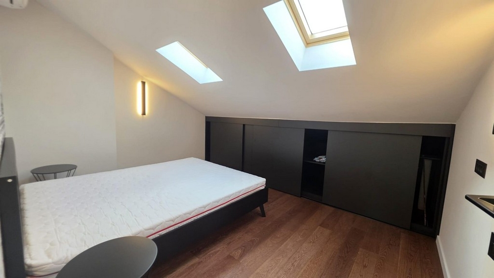 Folyosó a szobákhoz való hozzáféréssel