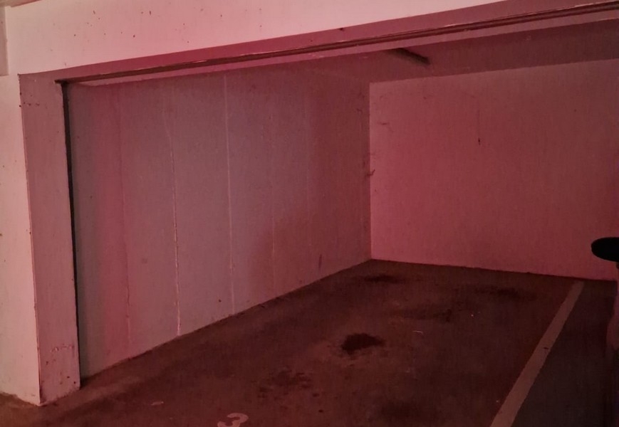 Garázs a mélygarázsban