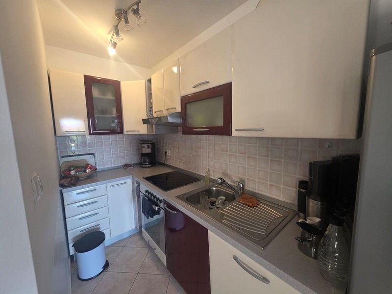 Hálószoba franciaággyal és gardróbbal