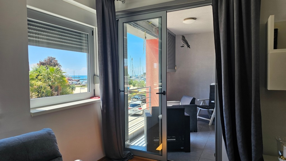 Tengerre néző apartman Novigrad Horvátországban