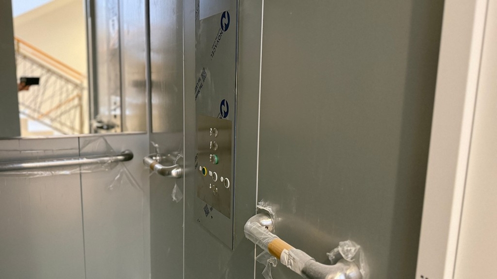 Lift a vodicei épületben