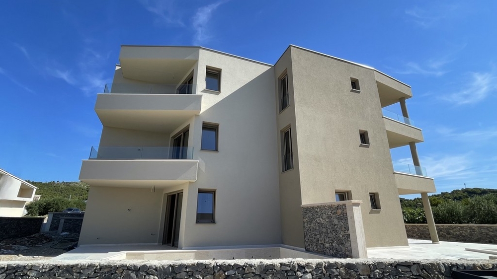 Tengerre néző kilátás a tribunji apartman fedett teraszáról - A4109