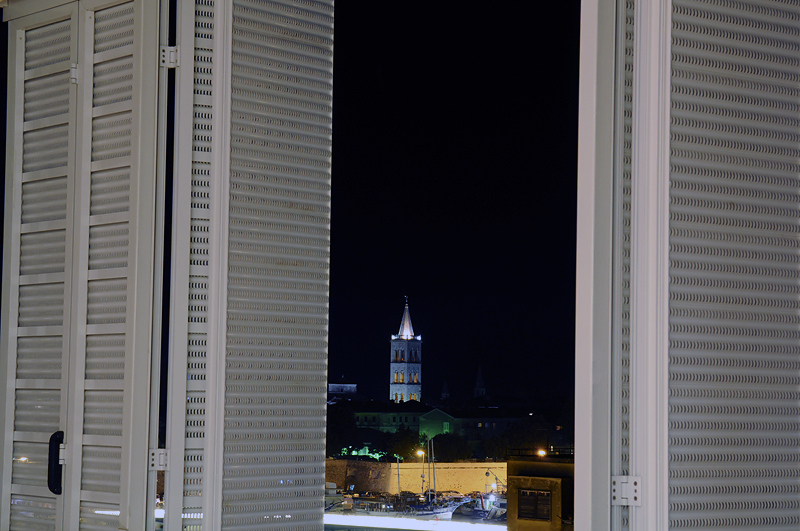 A Panorama Scouting ingatlanok széles választékát kínálja a tenger mellett, vagy tengerre néző kilátással a horvát tengerparton.