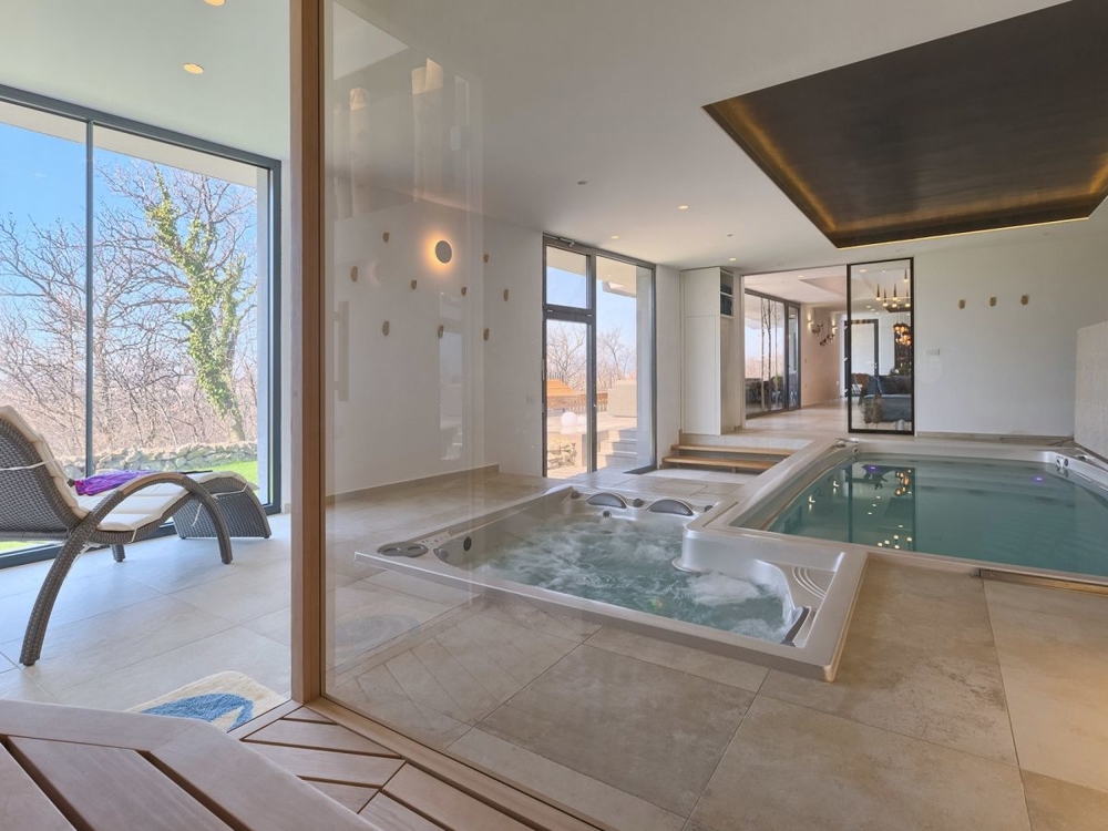 Luxus galéria berendezés.