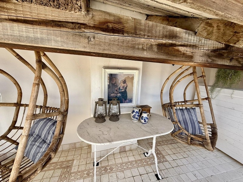 Mediterrán báj és stílus beltérben.