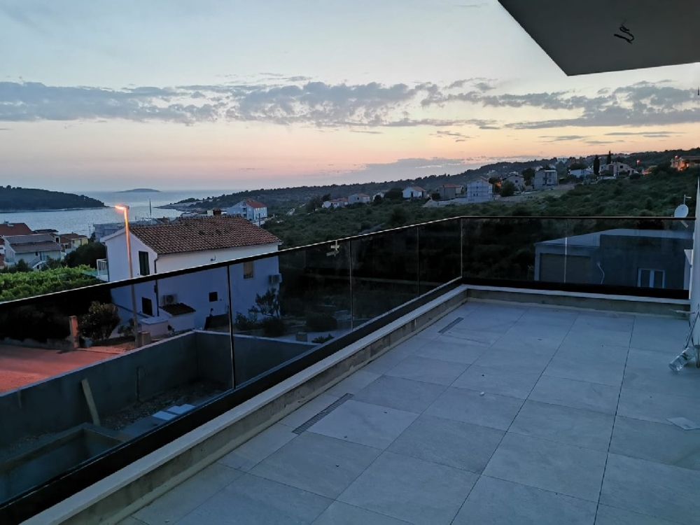 Eladó ház Horvátországban Rogoznica közelében.