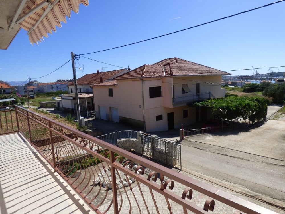 Vásároljon házat Horvátországban - Ciovo-sziget, Dalmácia.