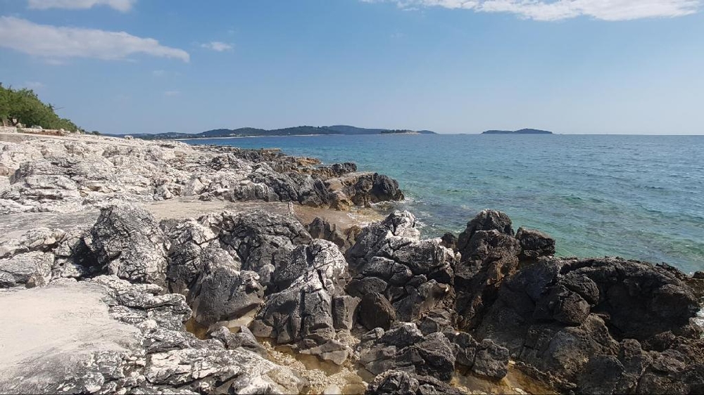 Házak a tenger mellett Horvátországban - Panoráma cserkészet.