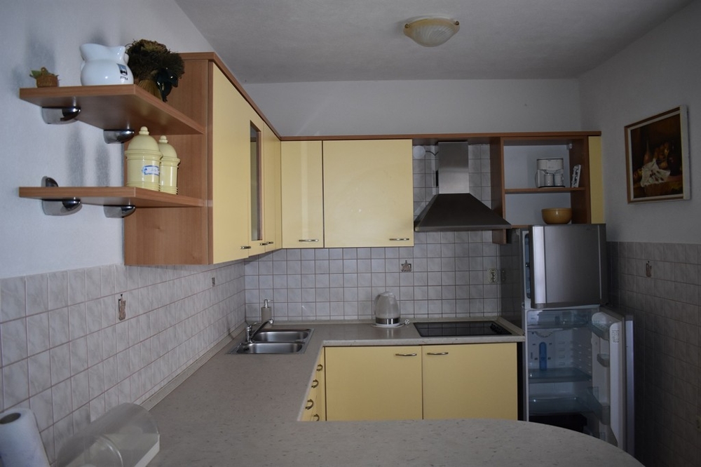 További teljesen felszerelt konyha a H1456-tól