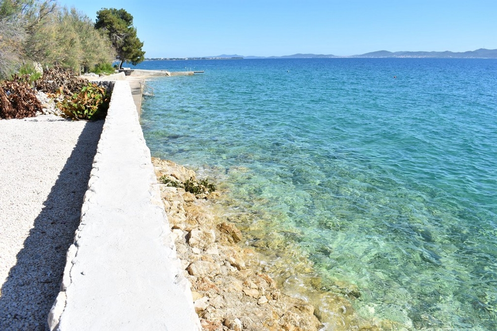 Nyári konyha grillel a H1456-tól Horvátországban