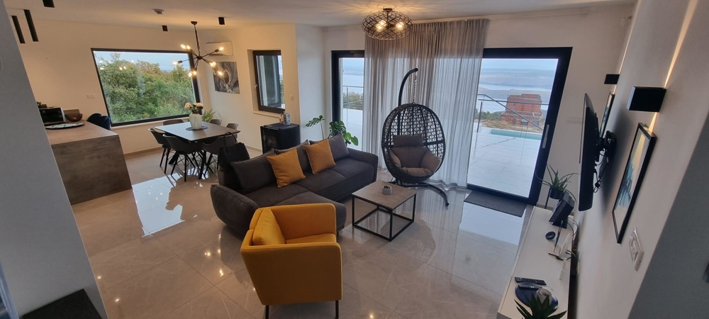 Horvátországi H1647 ingatlan uszodája - Panorama Scouting.